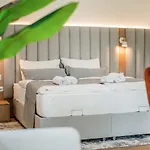 Apart Otel Bright: Aicherpark