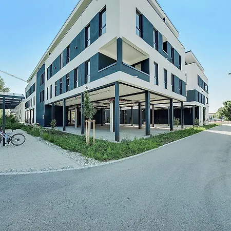 Apartmanhotel Bright: Aicherpark