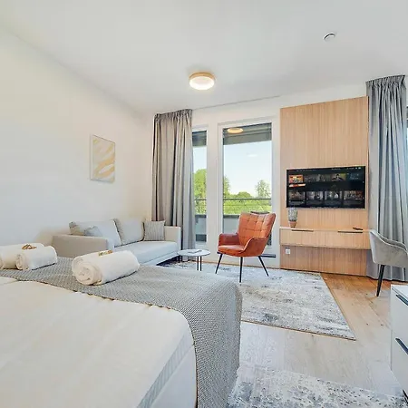 Bright: Aicherpark Lejlighedshotel Rosenheim