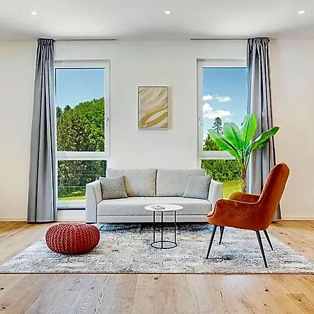Bright: Aicherpark מלון דירות 4*