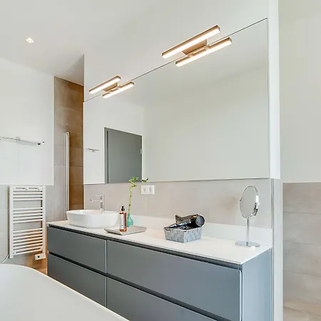 Lejlighedshotel Bright: Aicherpark 4*