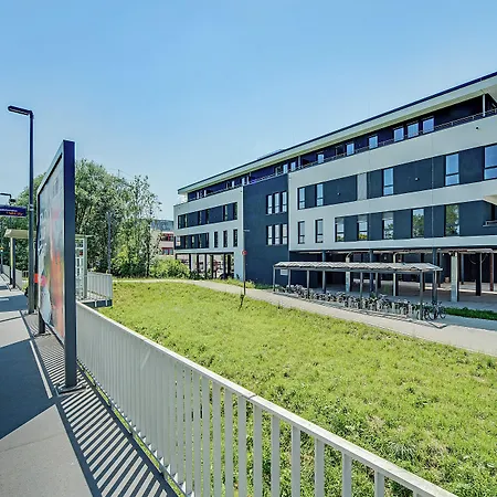 Bright: Aicherpark Lejlighedshotel 4*