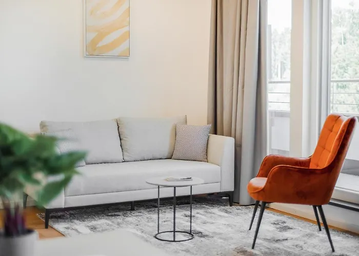 Apart Otel Bright: Aicherpark Rosenheim