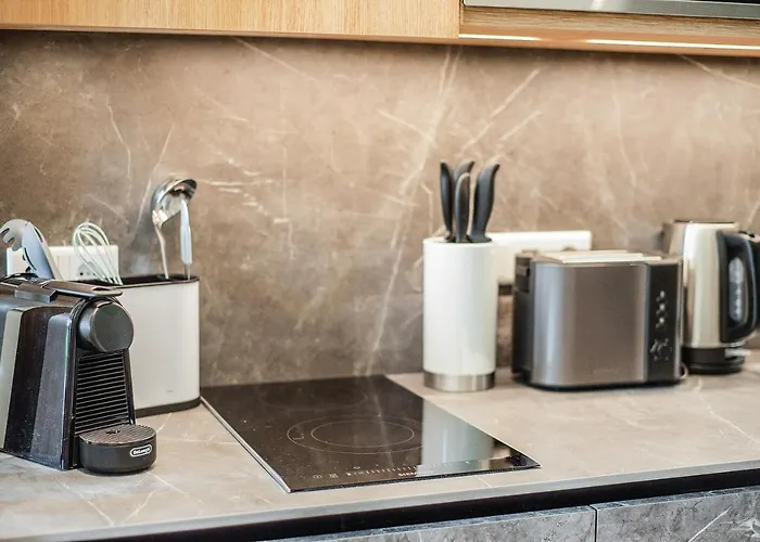 Apart Otel Bright: Aicherpark 4*