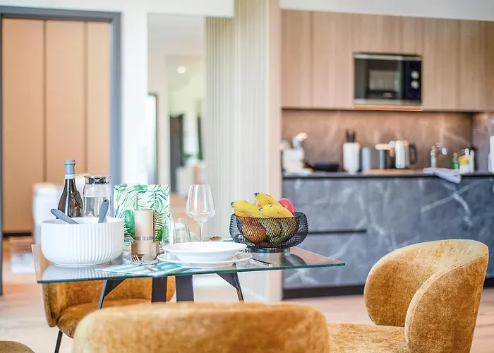 Bright: Aicherpark Ροζενχάιμ