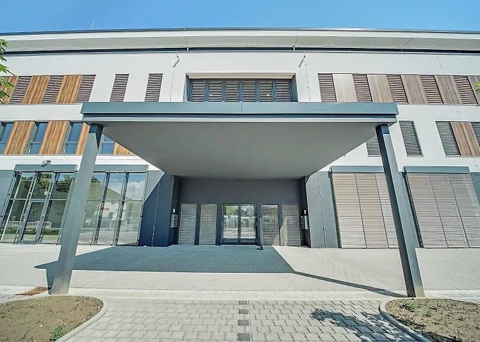 Bright: Aicherpark Rosenheim